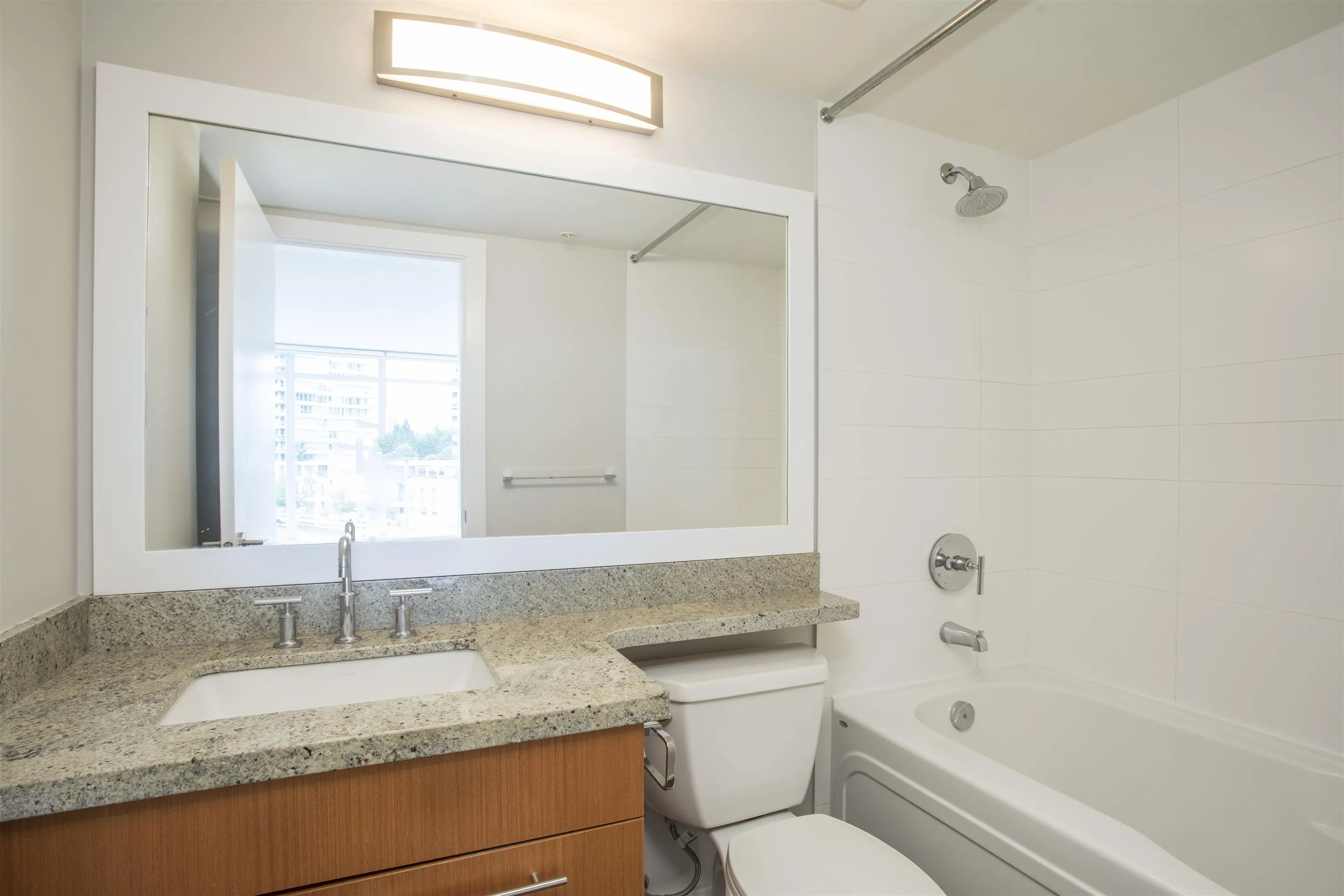 2133 Douglas Road #507