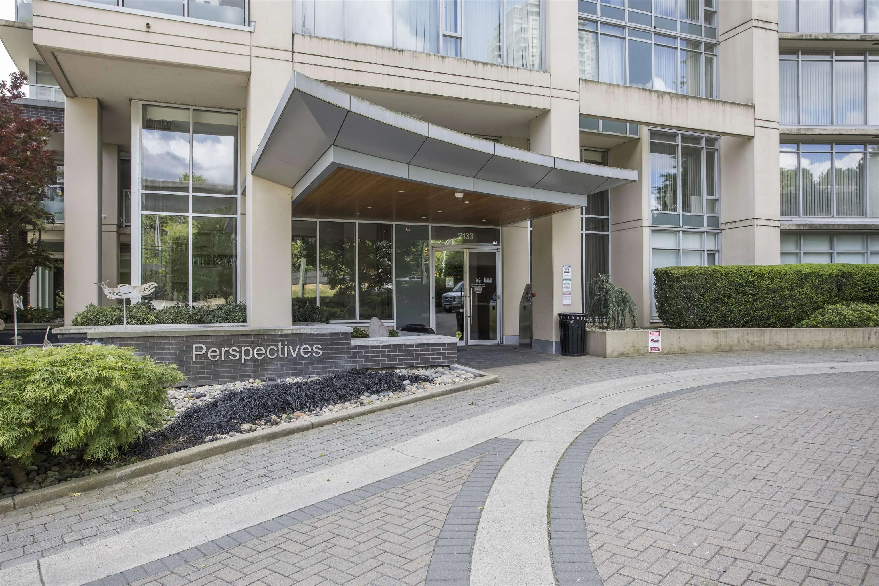 2133 Douglas Road #507
