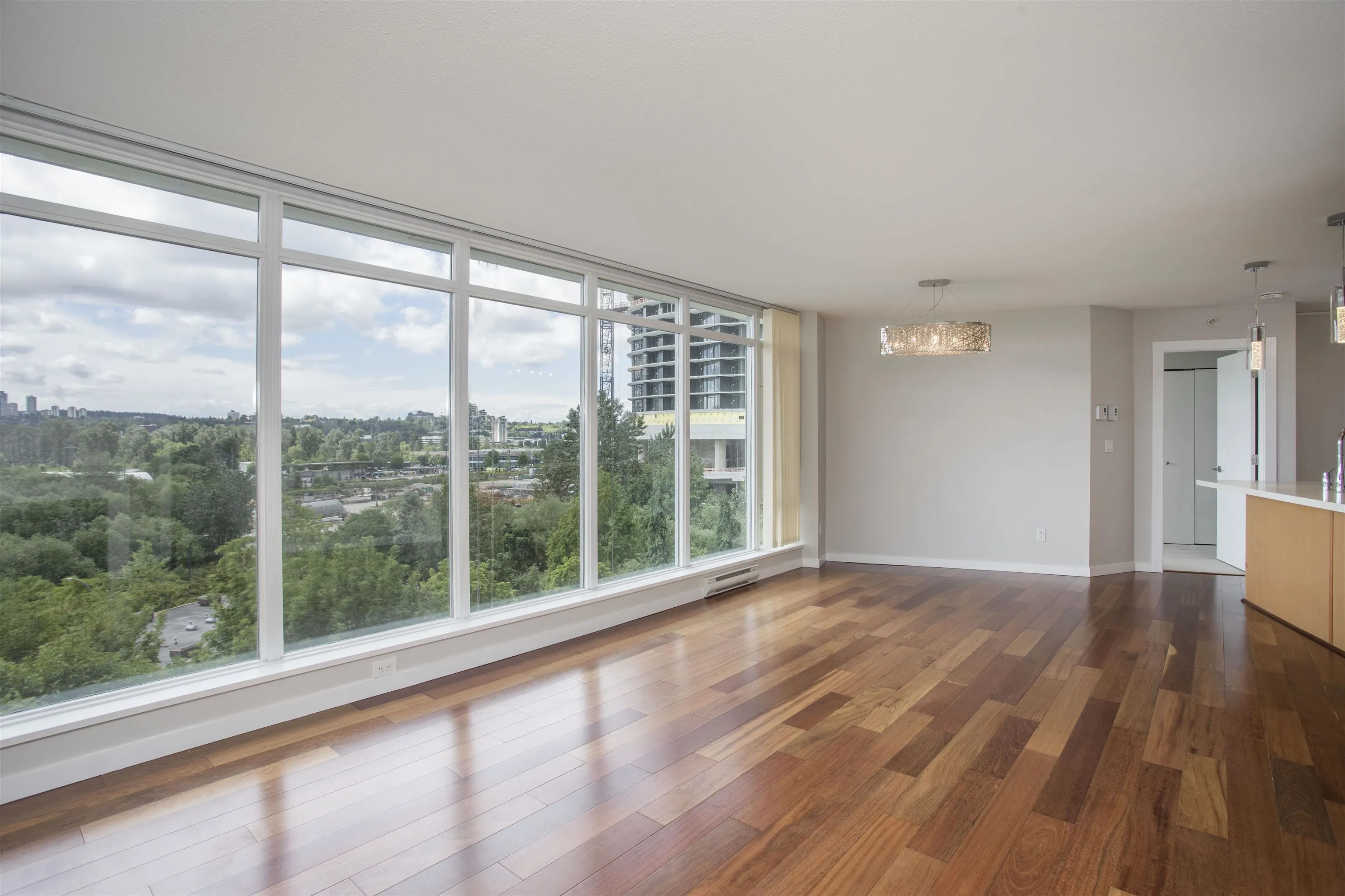 2133 Douglas Road #507