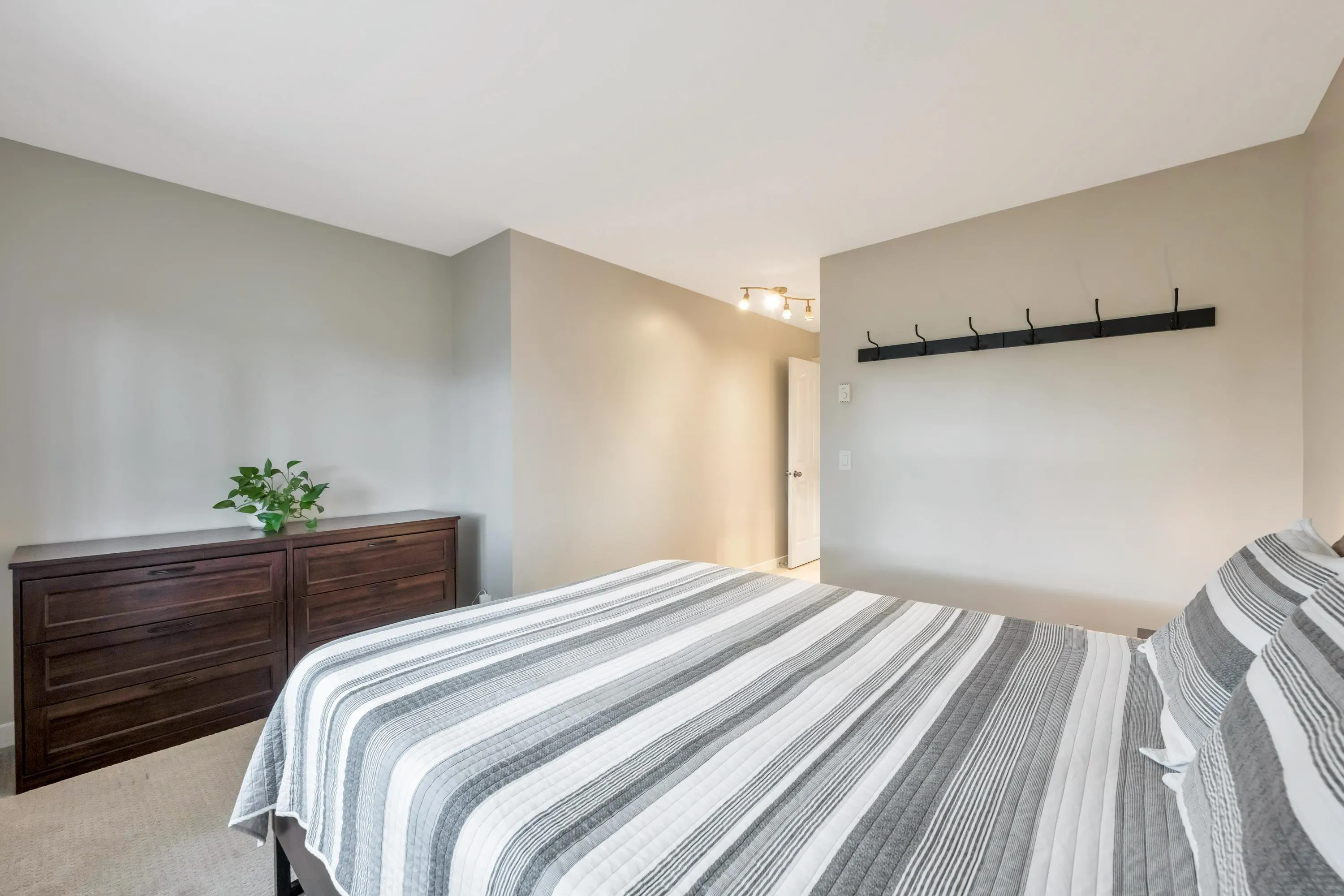 16016 82 Avenue #50