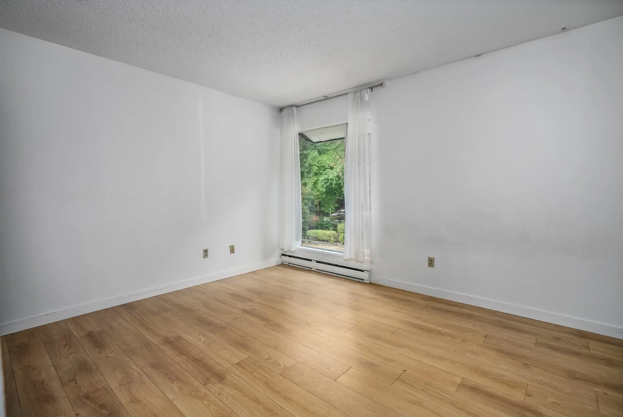 1924 Highview Place
