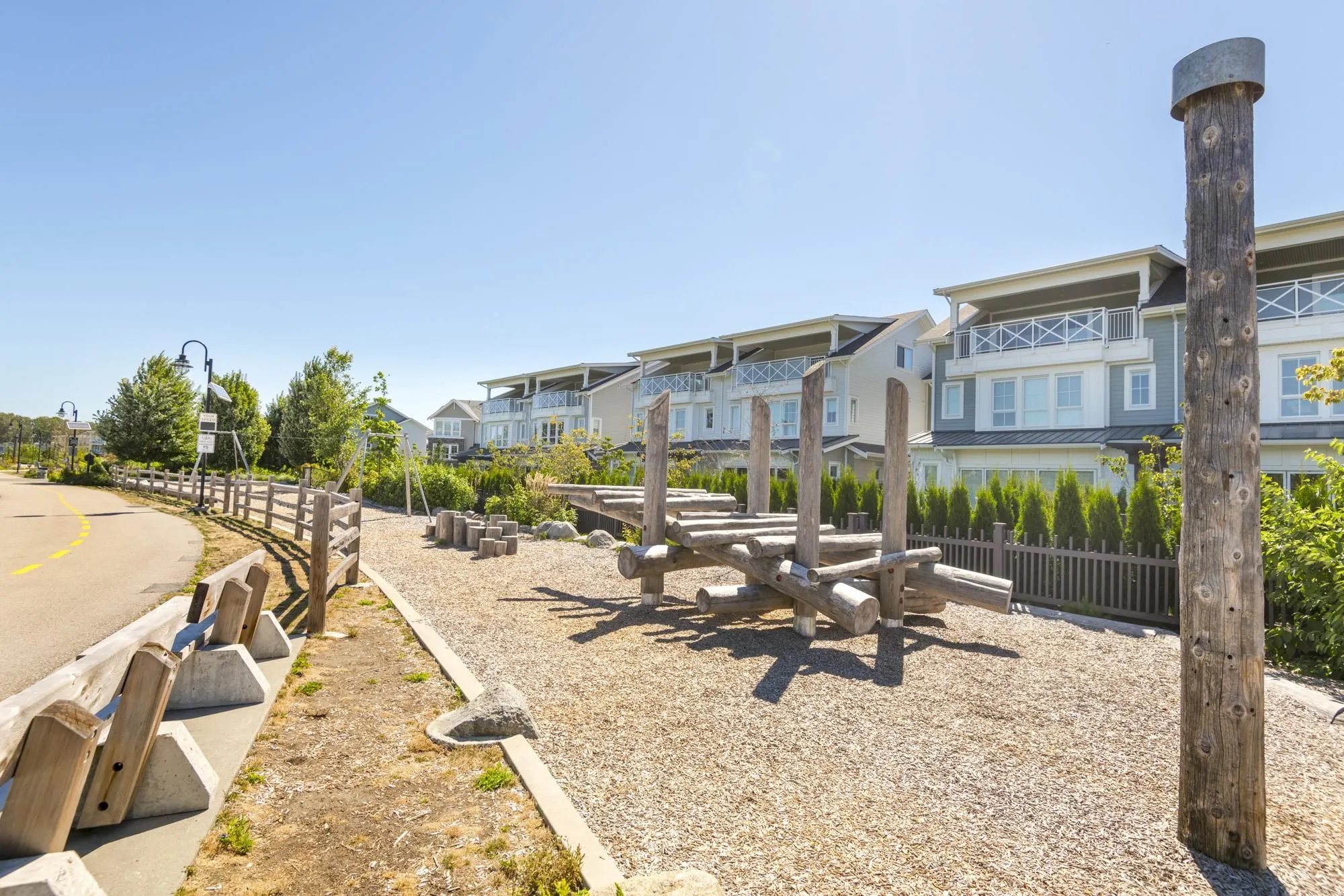 5311 Admiral Way #9