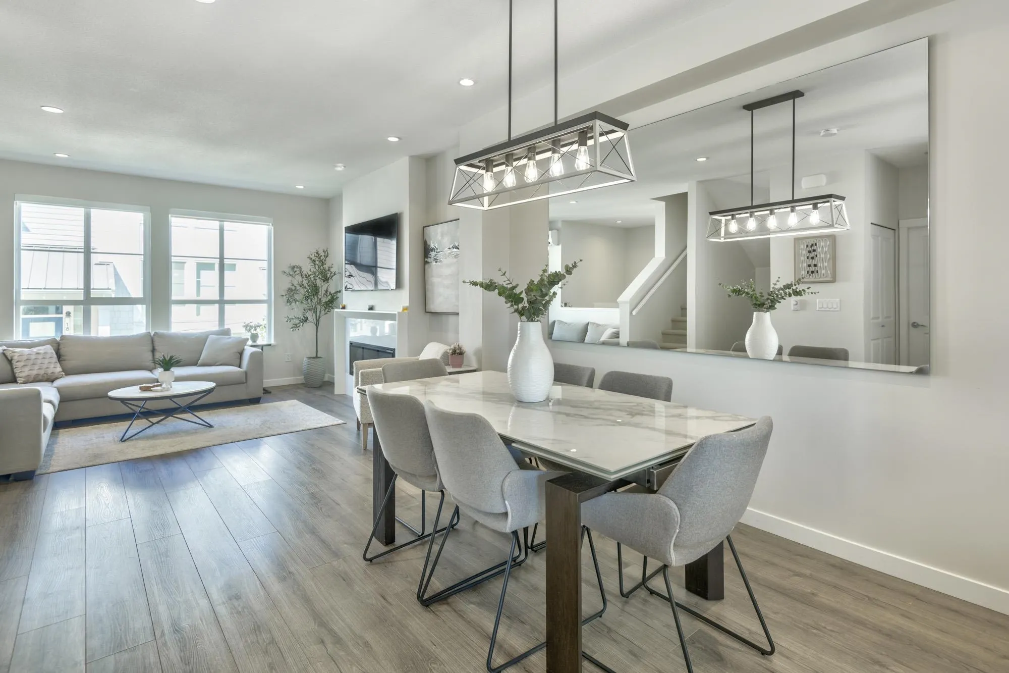 5311 Admiral Way #9