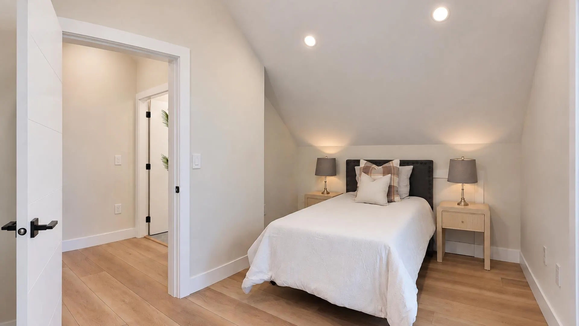 746 E 12th Avenue #1