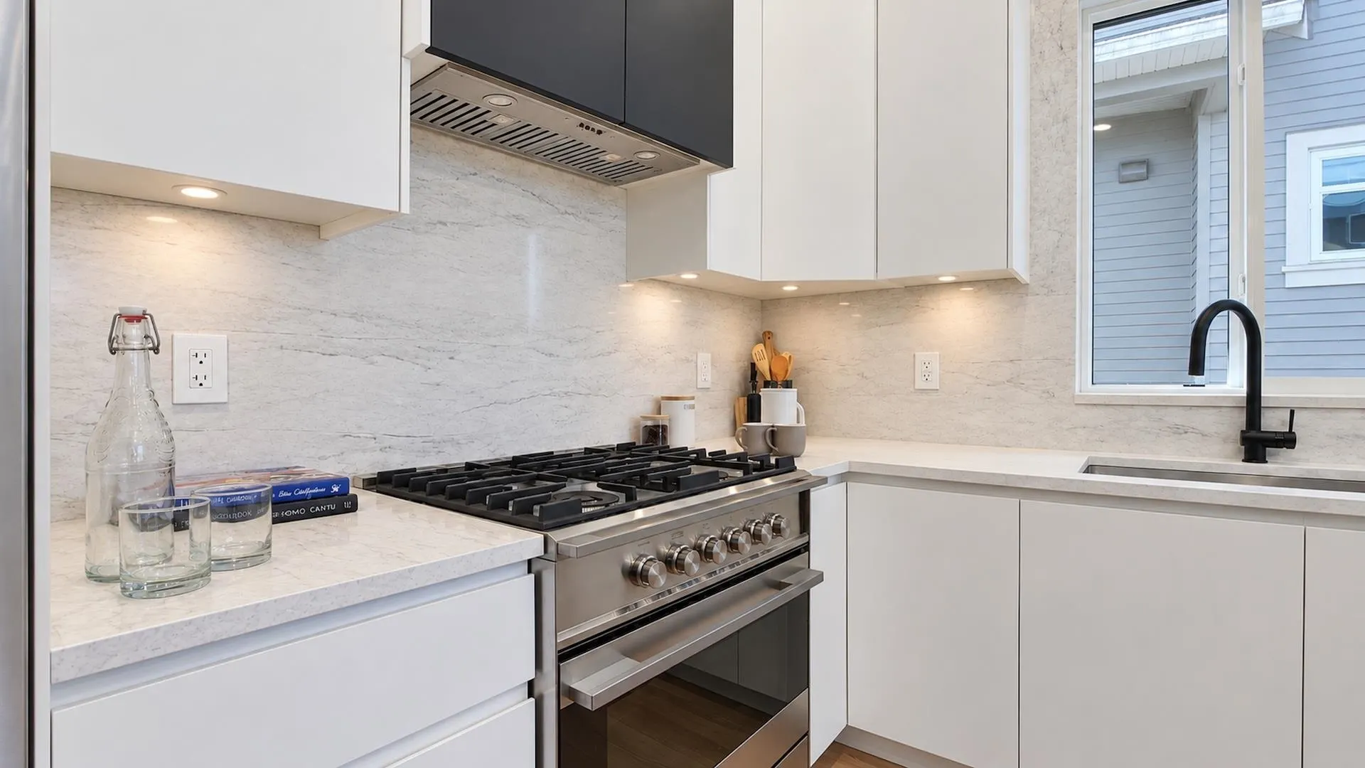 746 E 12th Avenue #1
