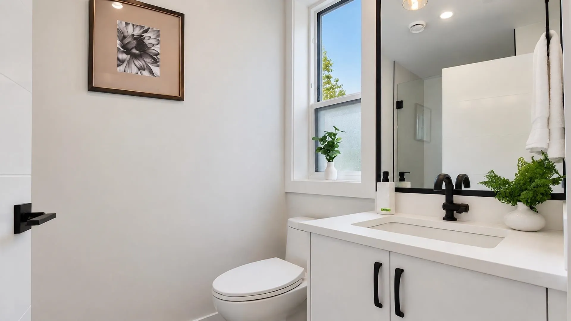 746 E 12th Avenue #1