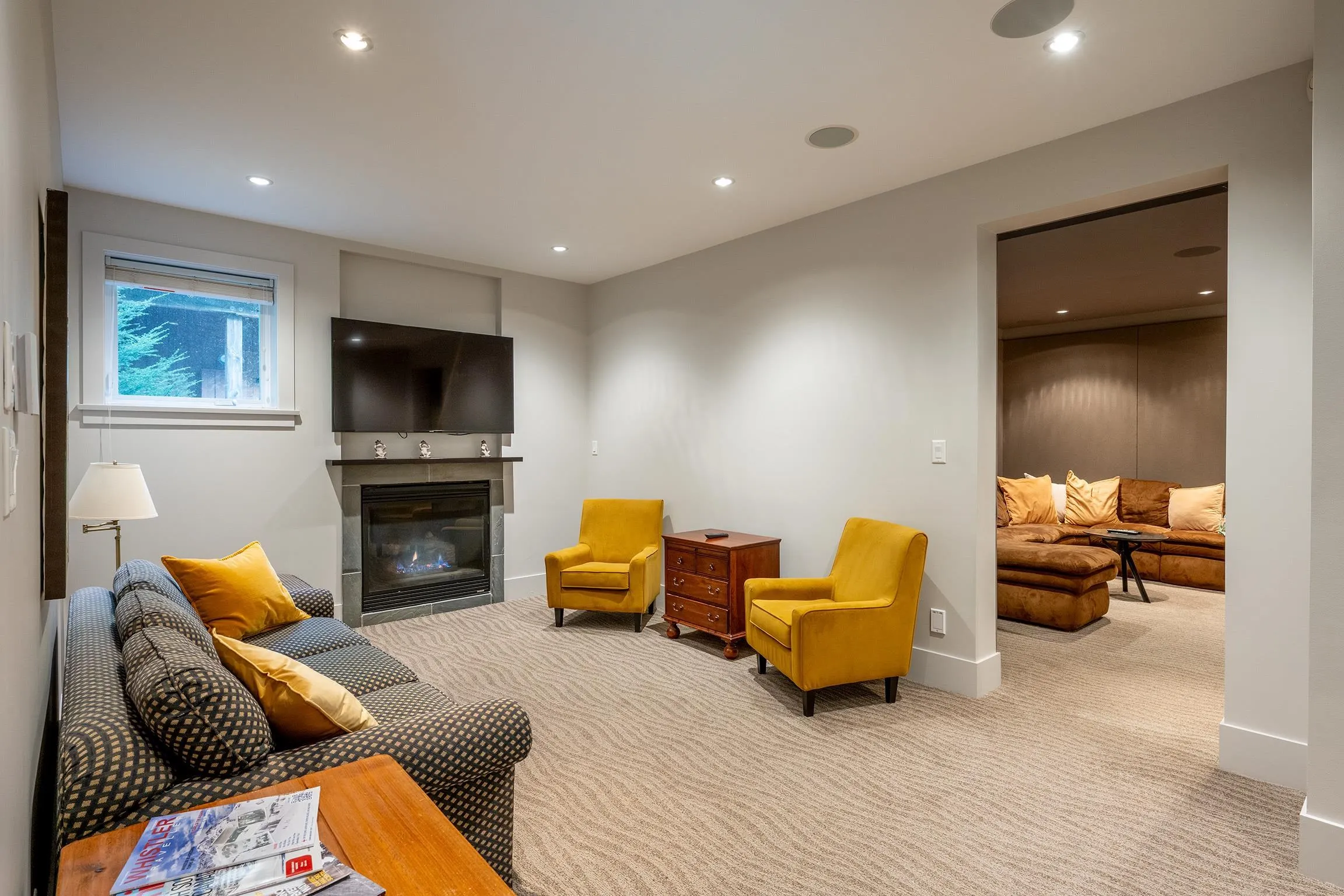 2817 Clifftop Lane