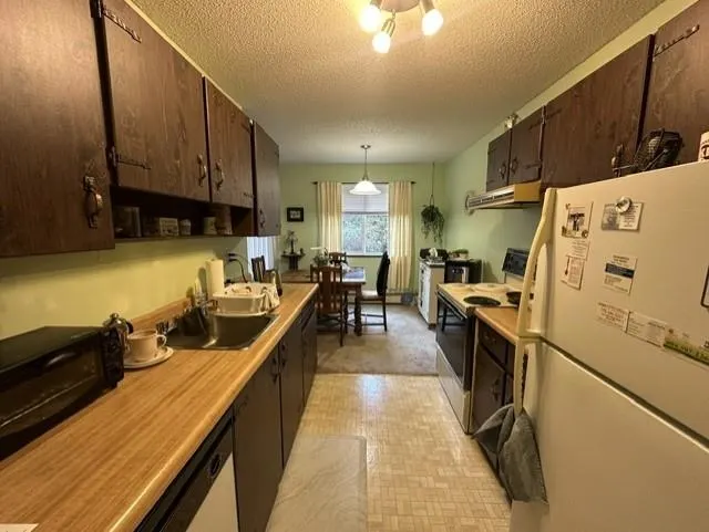 7426 138 Street #210