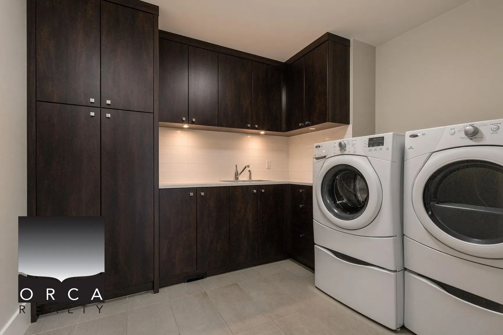 2551 Highgrove Mews