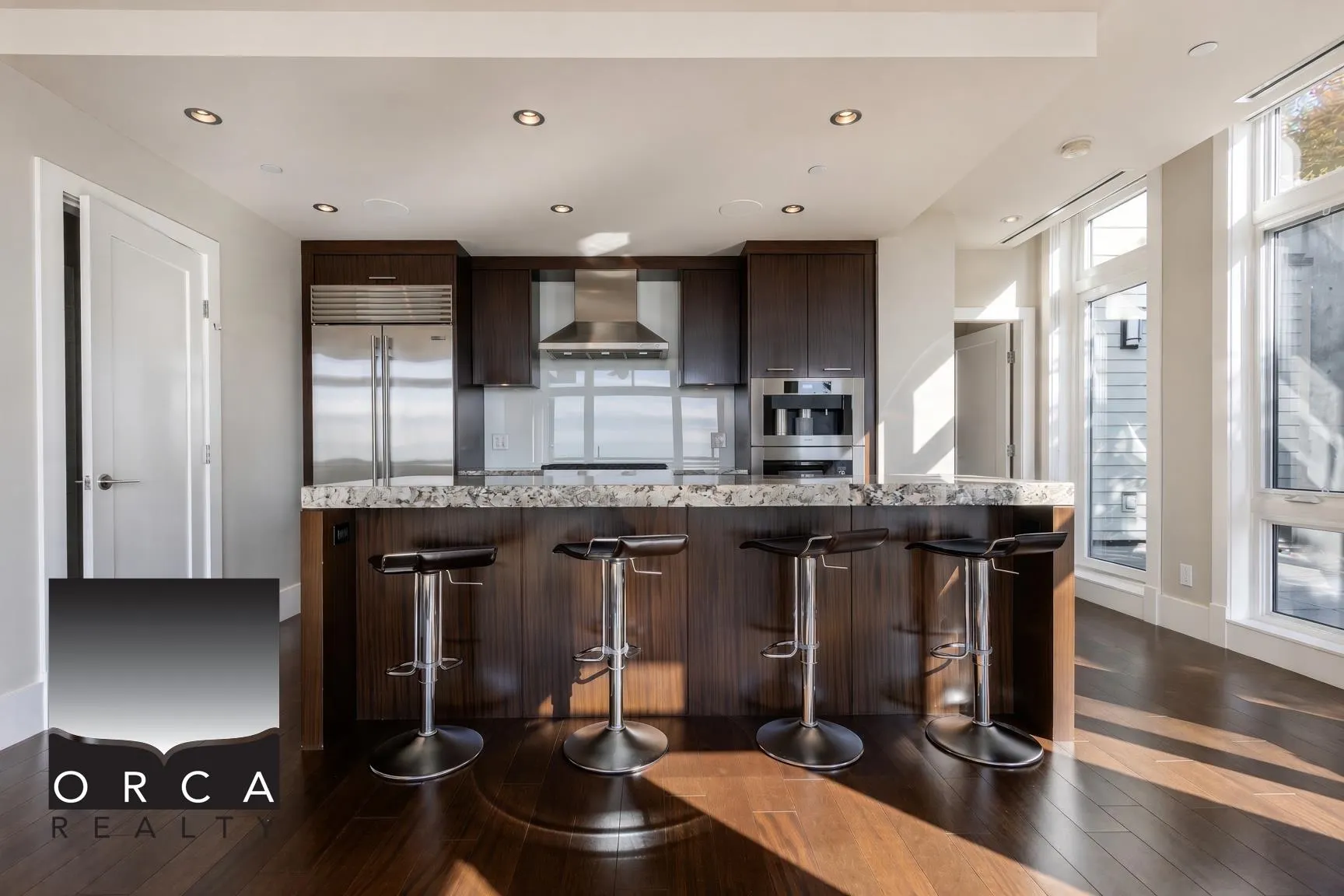 2551 Highgrove Mews