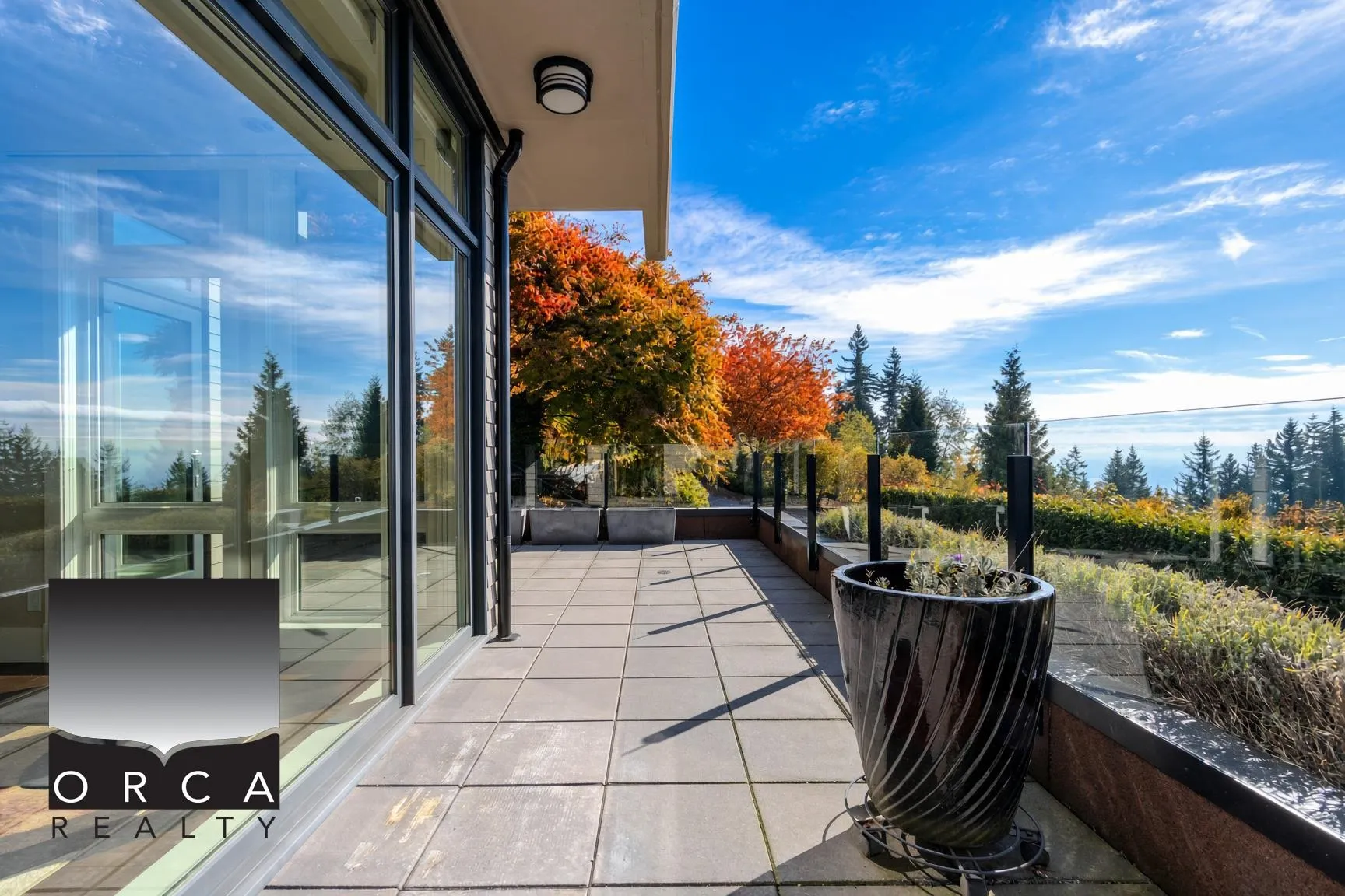2551 Highgrove Mews