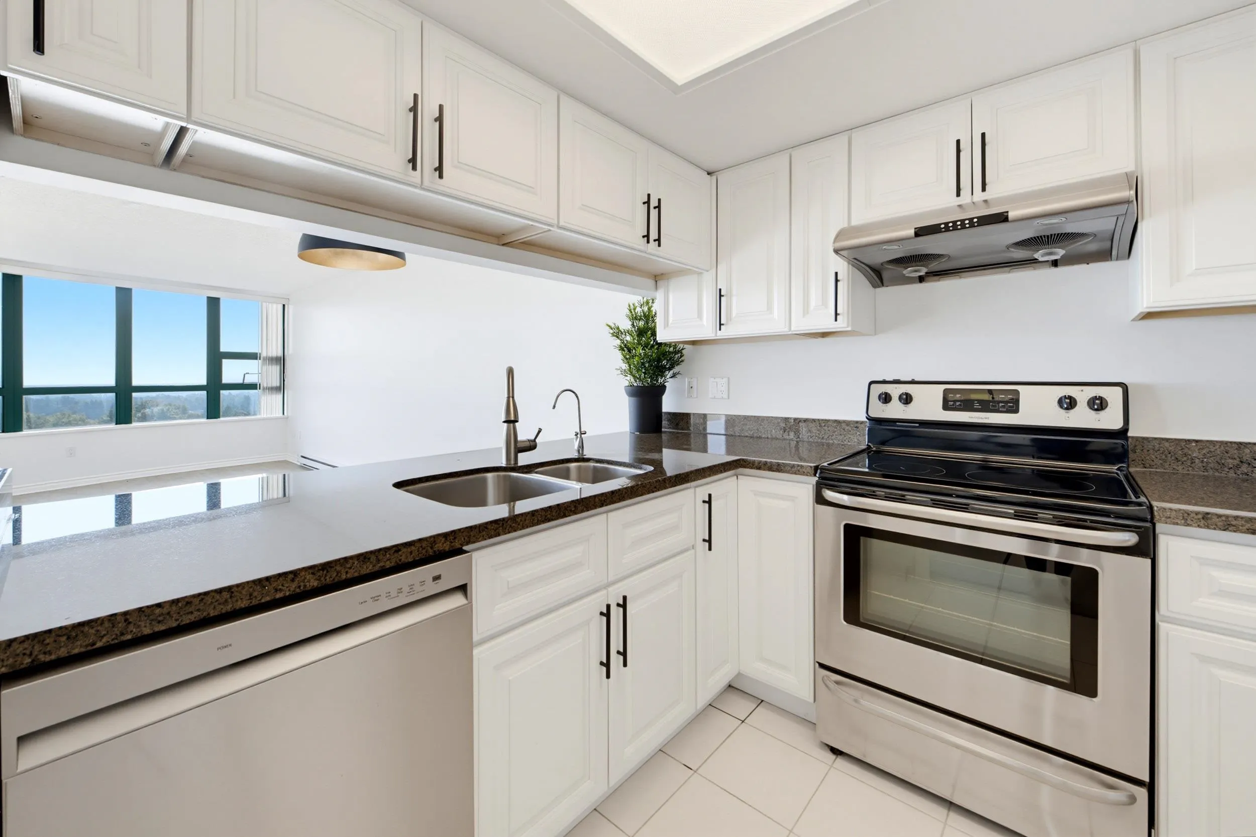 1190 Pipeline Road #1802