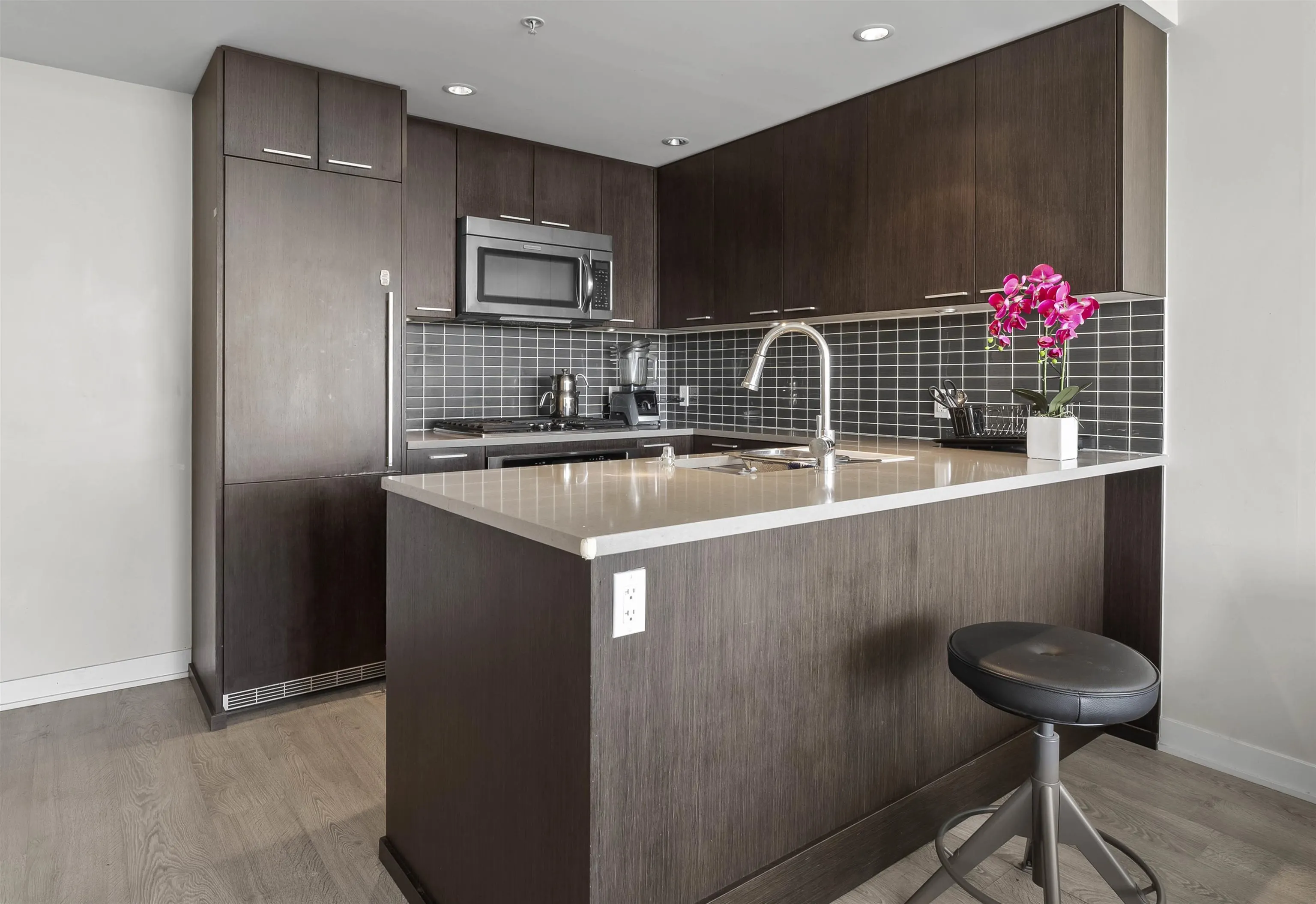 2975 Atlantic Avenue #2506