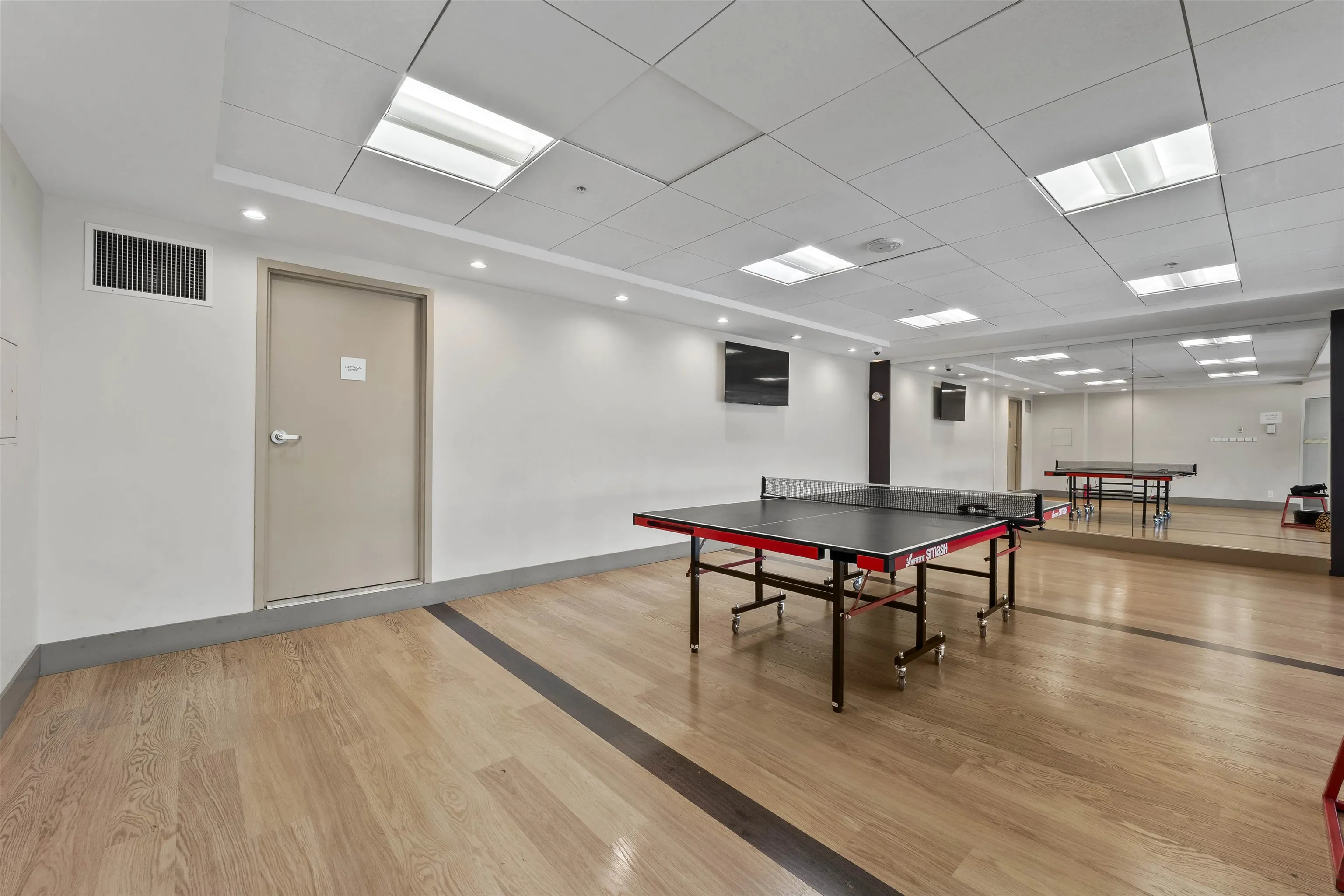2975 Atlantic Avenue #2506
