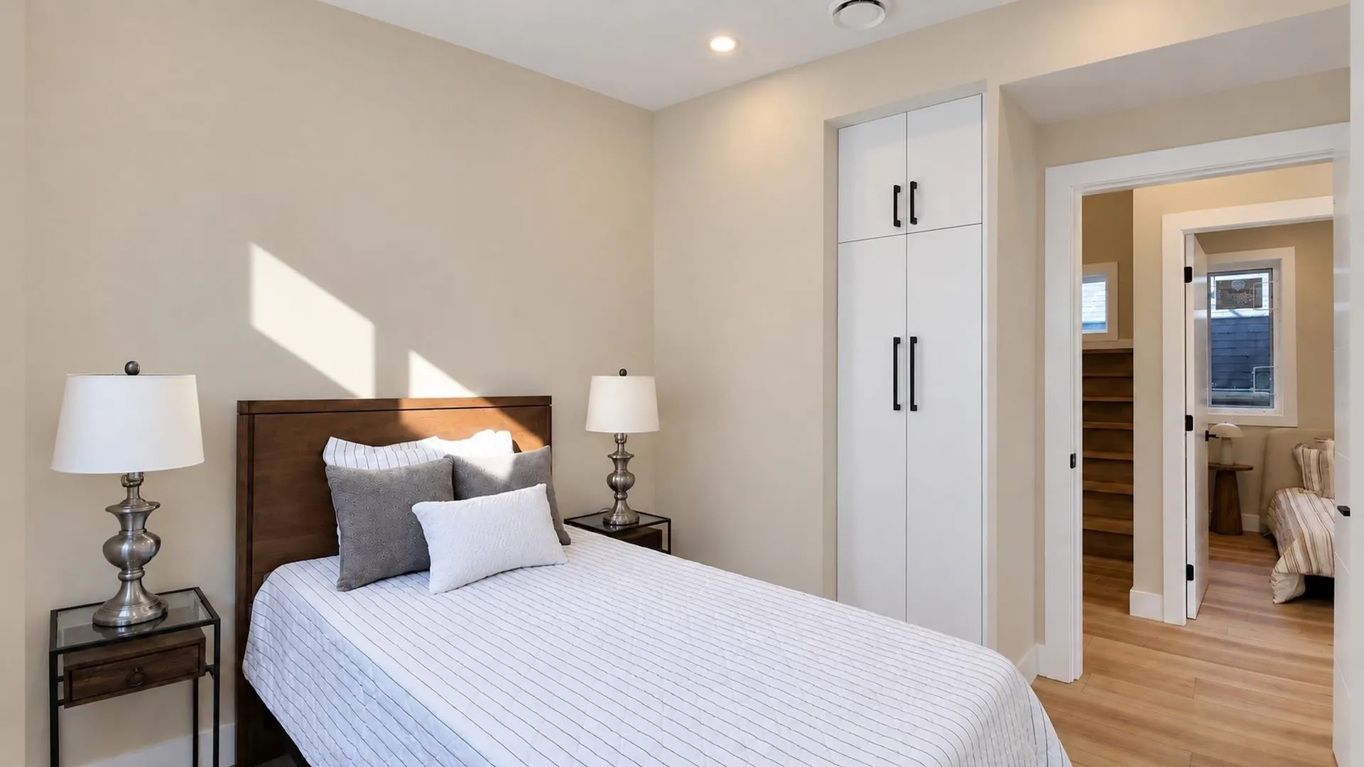 746 E 12th Avenue #2