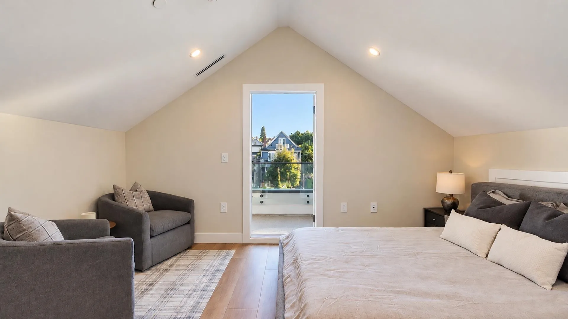 746 E 12th Avenue #2