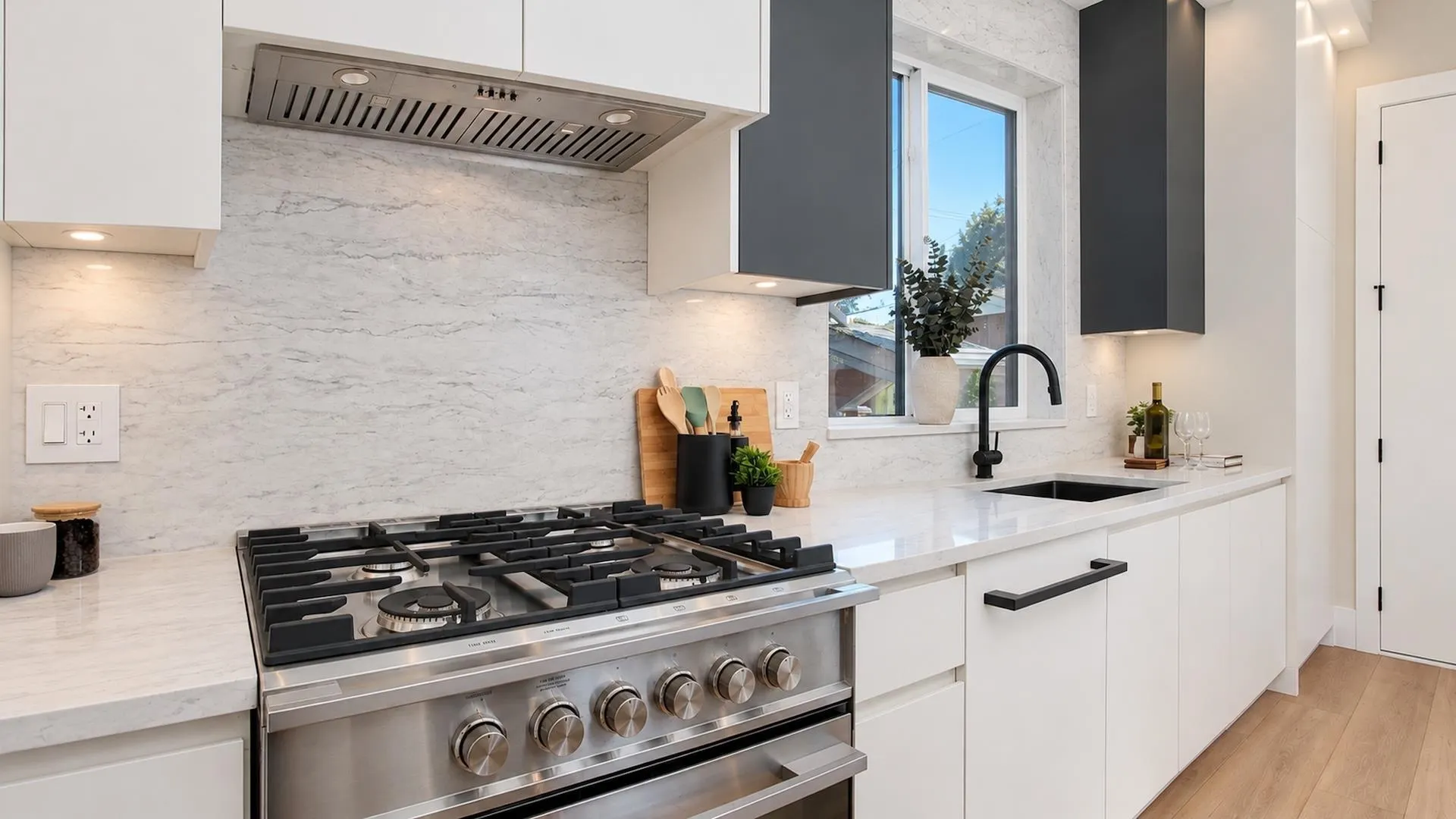 746 E 12th Avenue #2