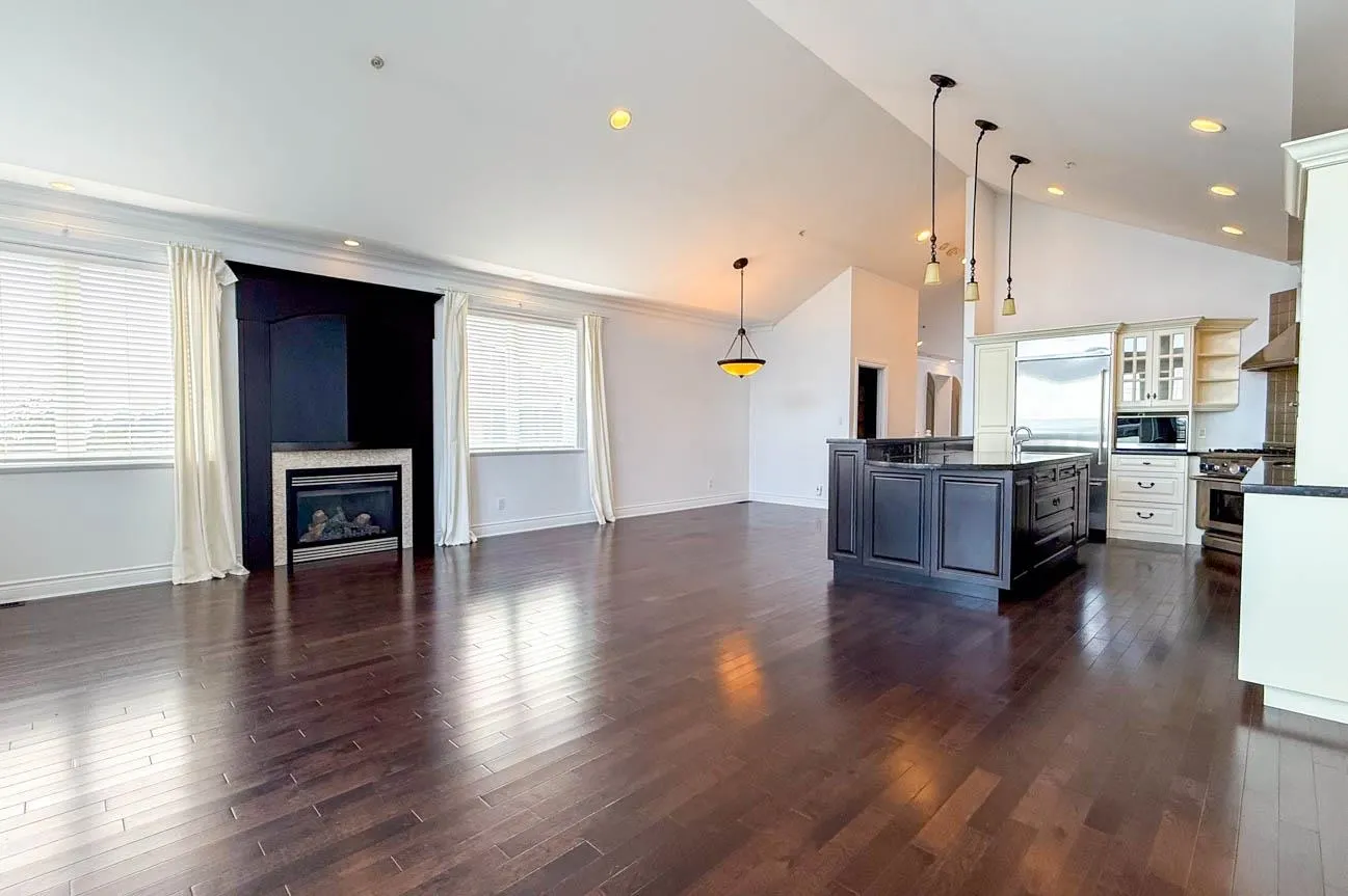 2307 Marine Drive