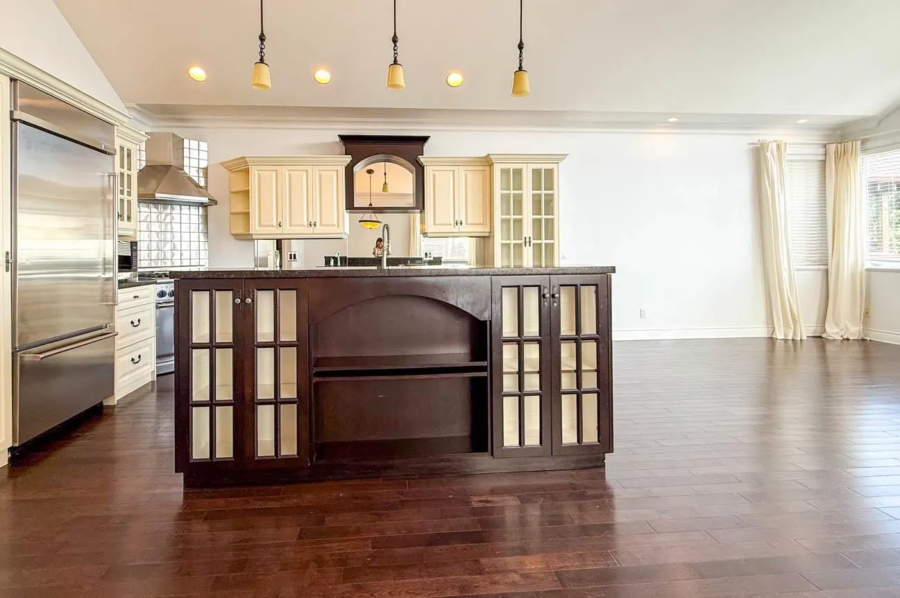 2307 Marine Drive