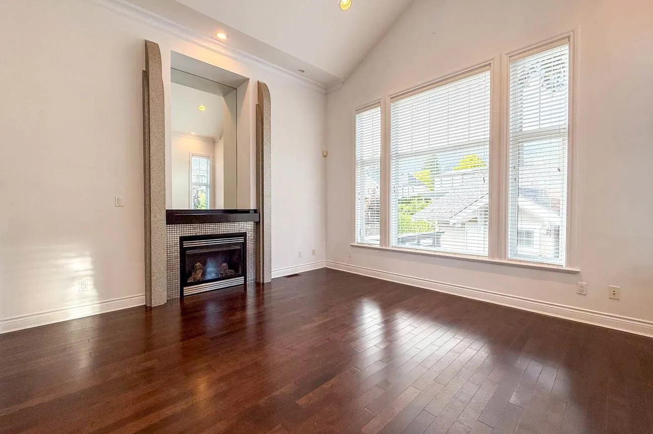 2307 Marine Drive