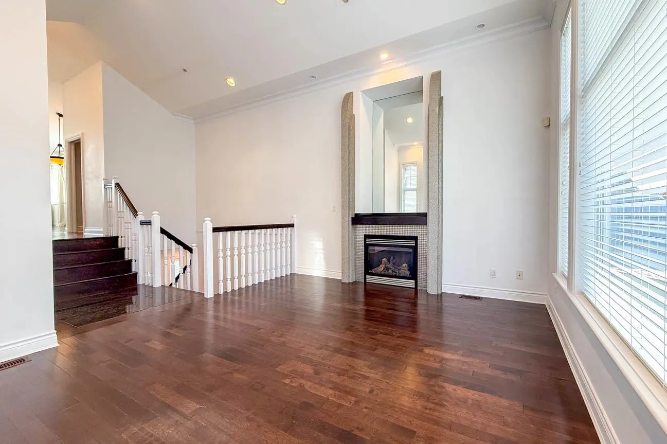 2307 Marine Drive