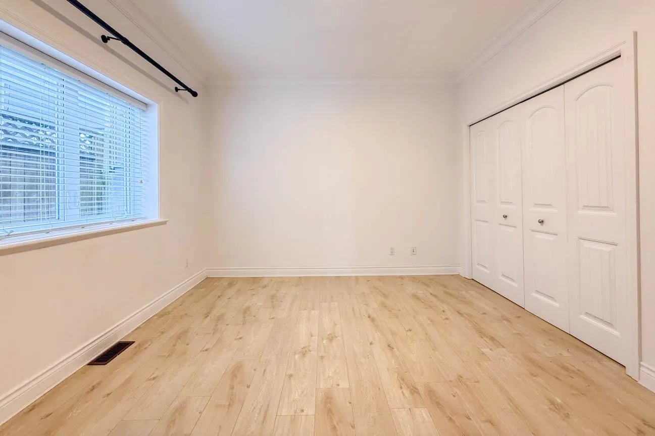 2307 Marine Drive