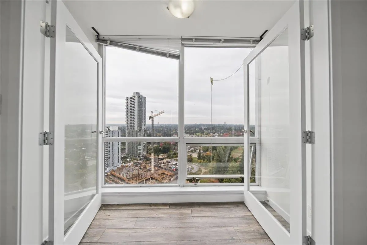 13618 100 Avenue #2701