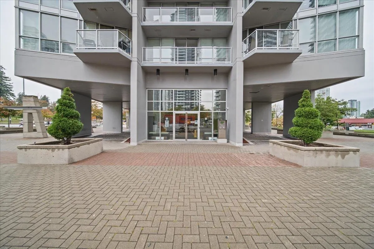 13618 100 Avenue #2701