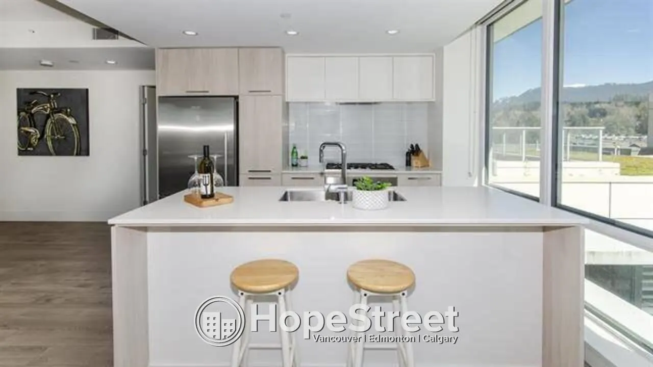 680 Seylynn Crescent #503