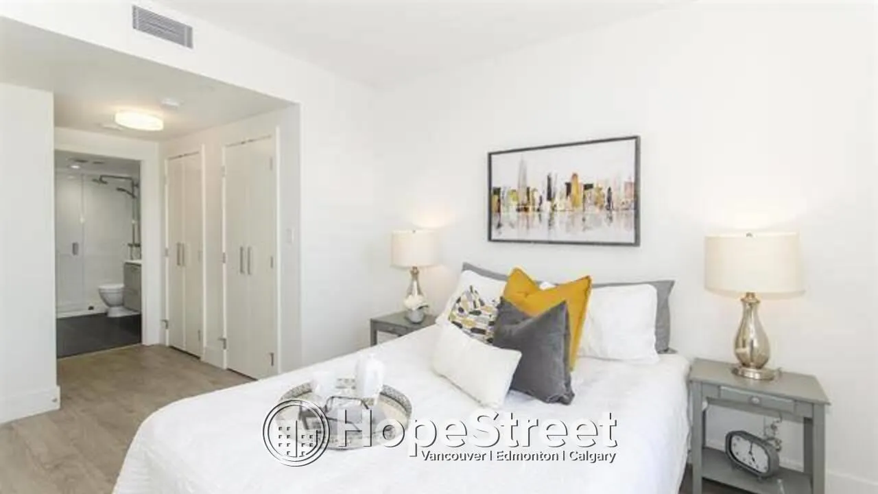 680 Seylynn Crescent #503
