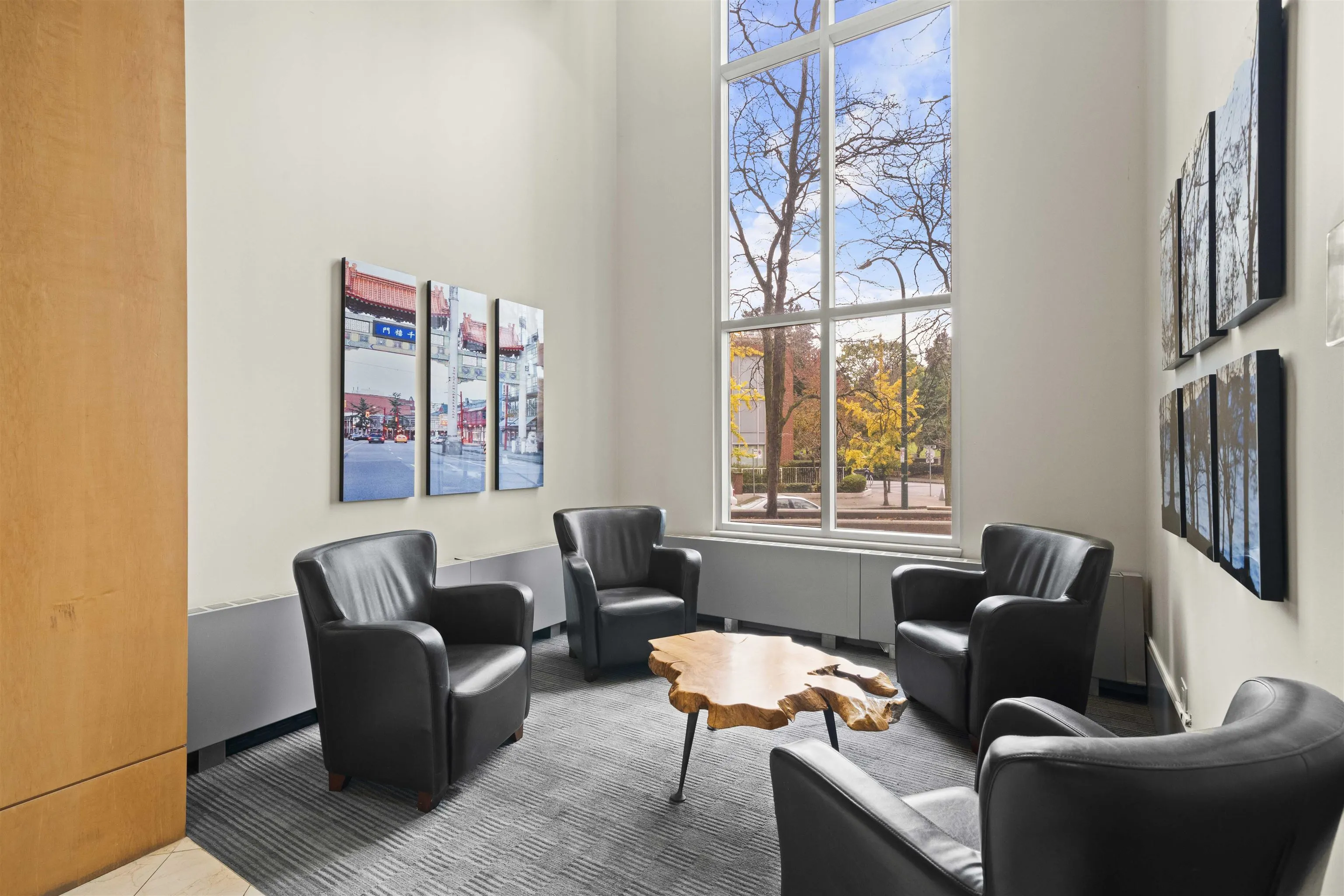 63 Keefer Place #2501