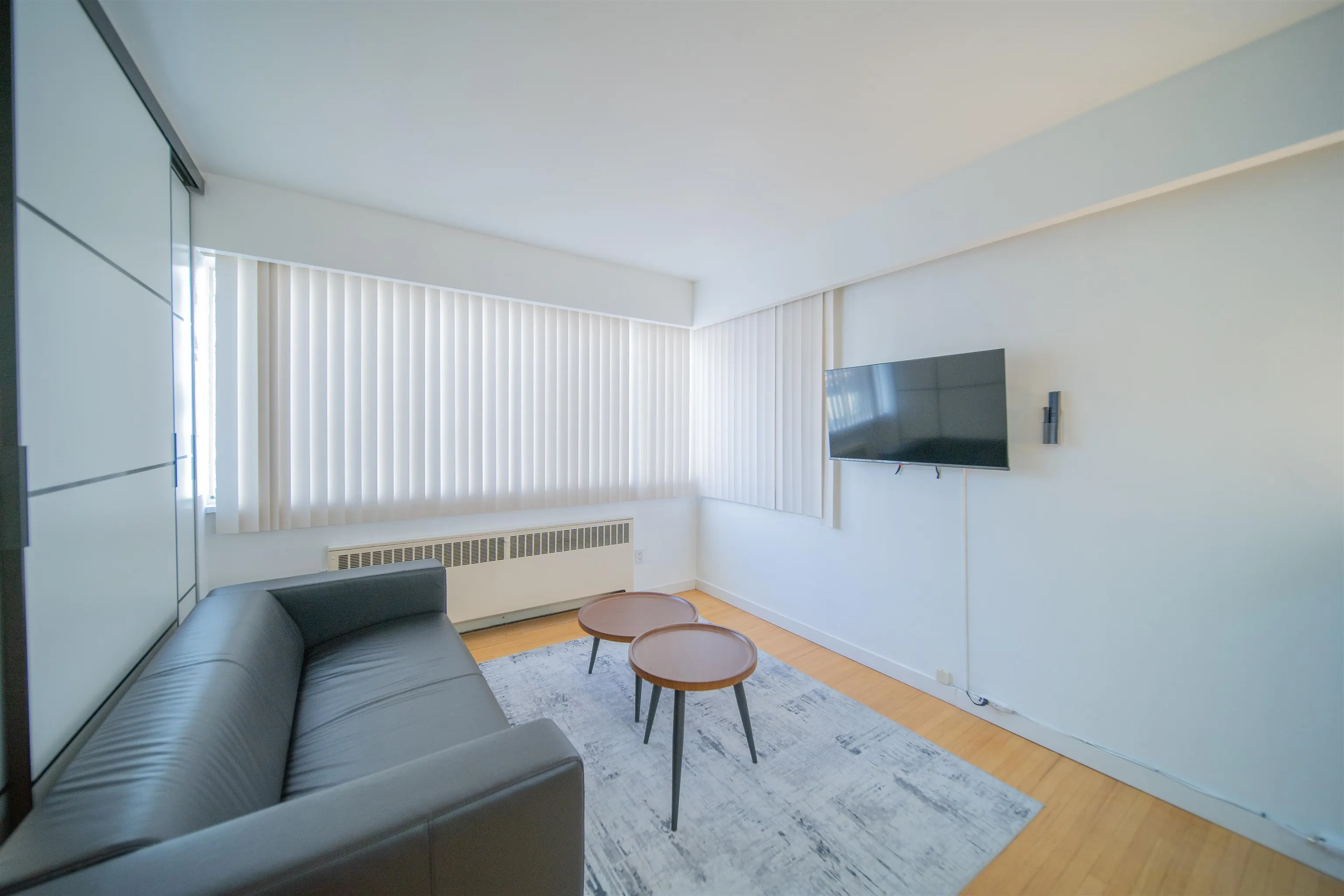 1925 Nelsonstreet #108