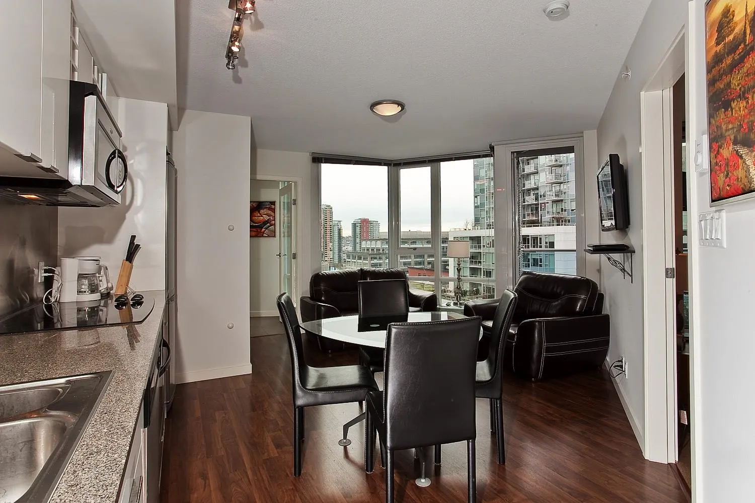 788 Hamilton Street #1802
