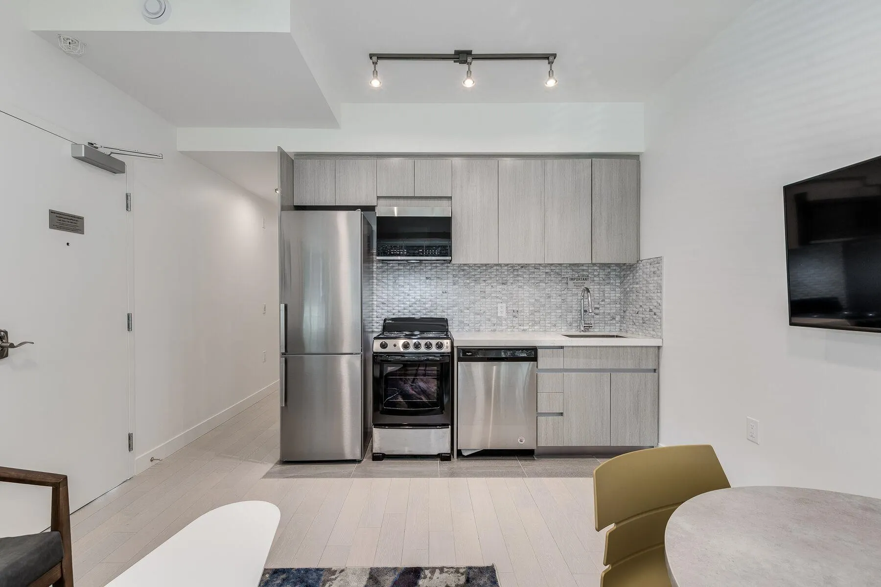 1431 Haro Street #101
