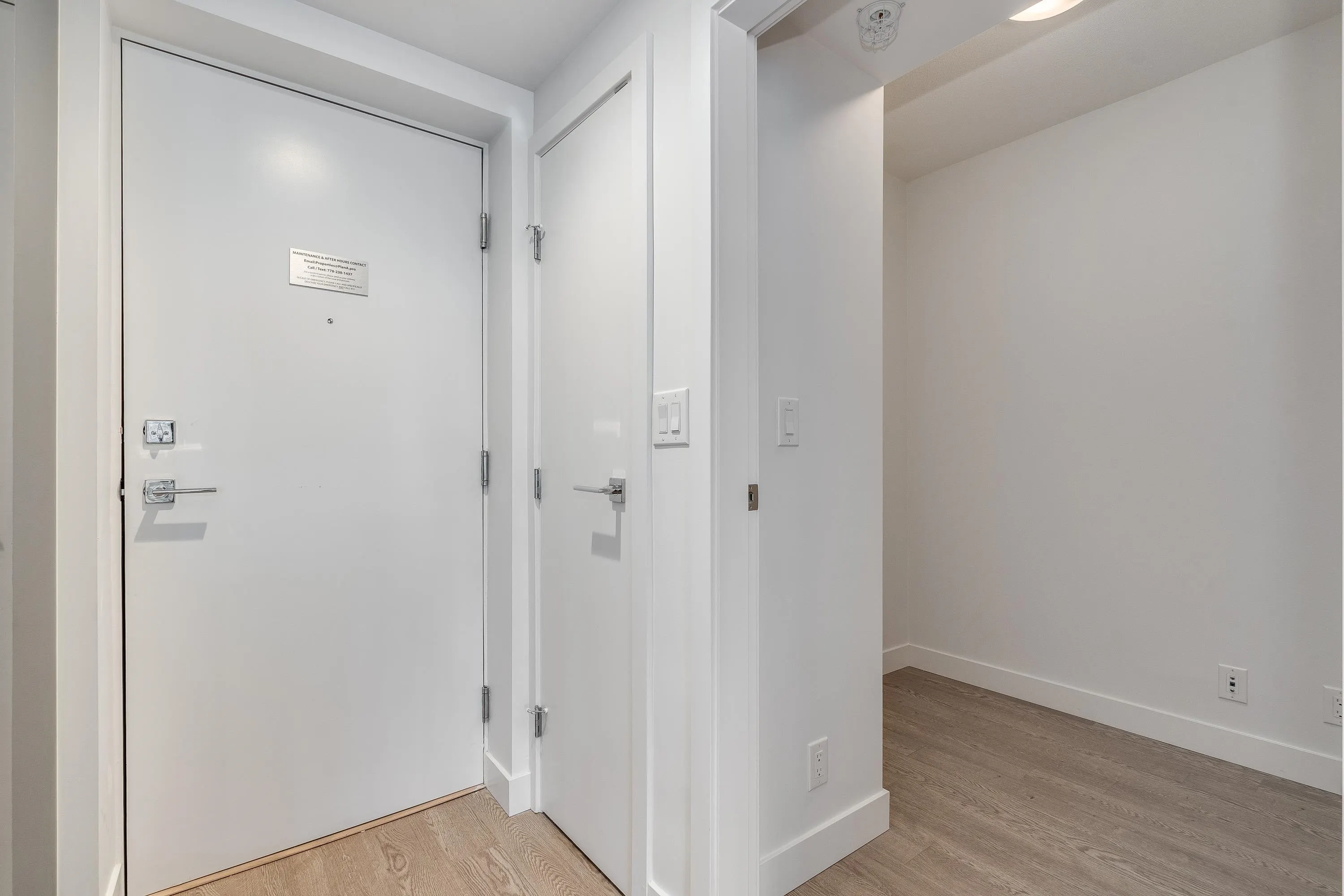 1283 Howe Street #412