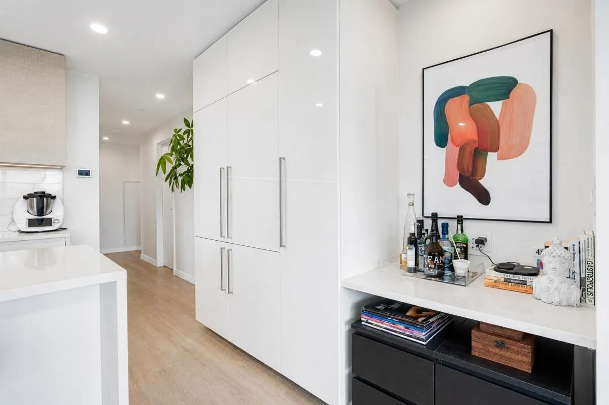 4168 Lougheed Highway #705