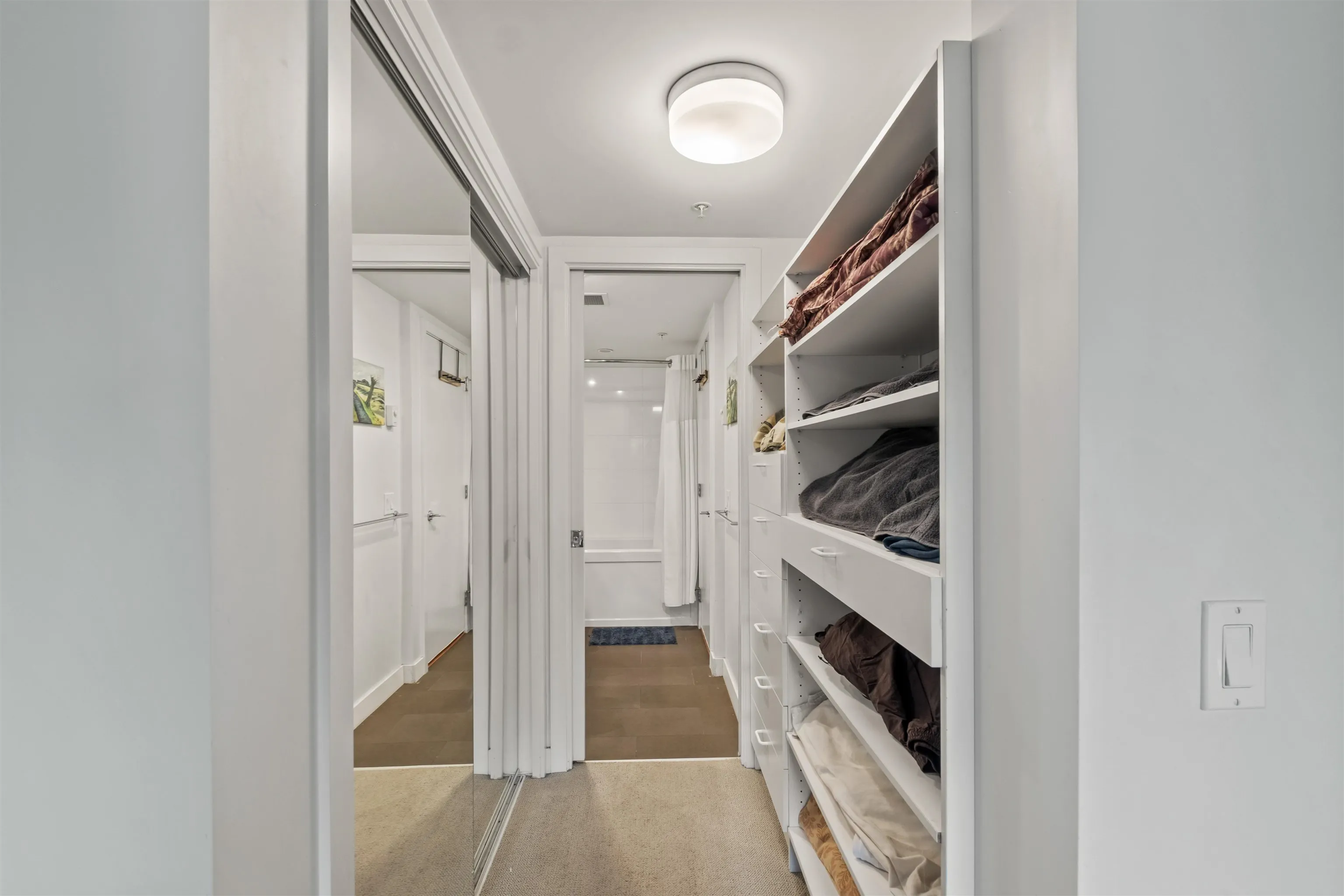 221 E 3rd Street #414