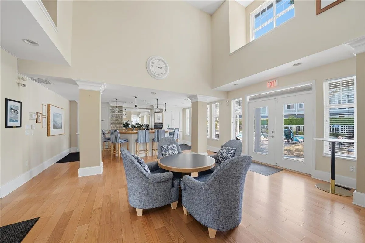 5900 Ferry Road #106