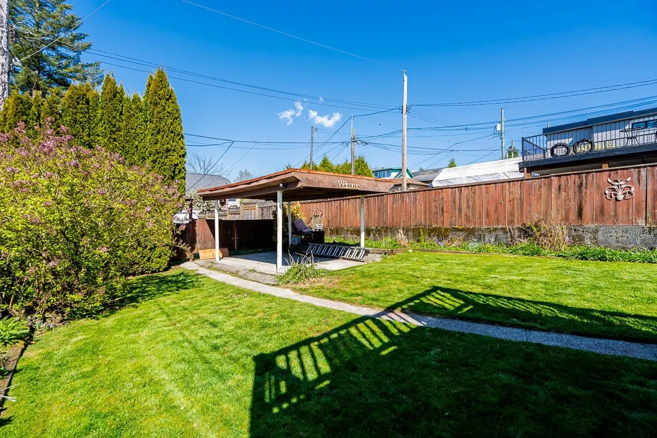 3415 Dundas Street
