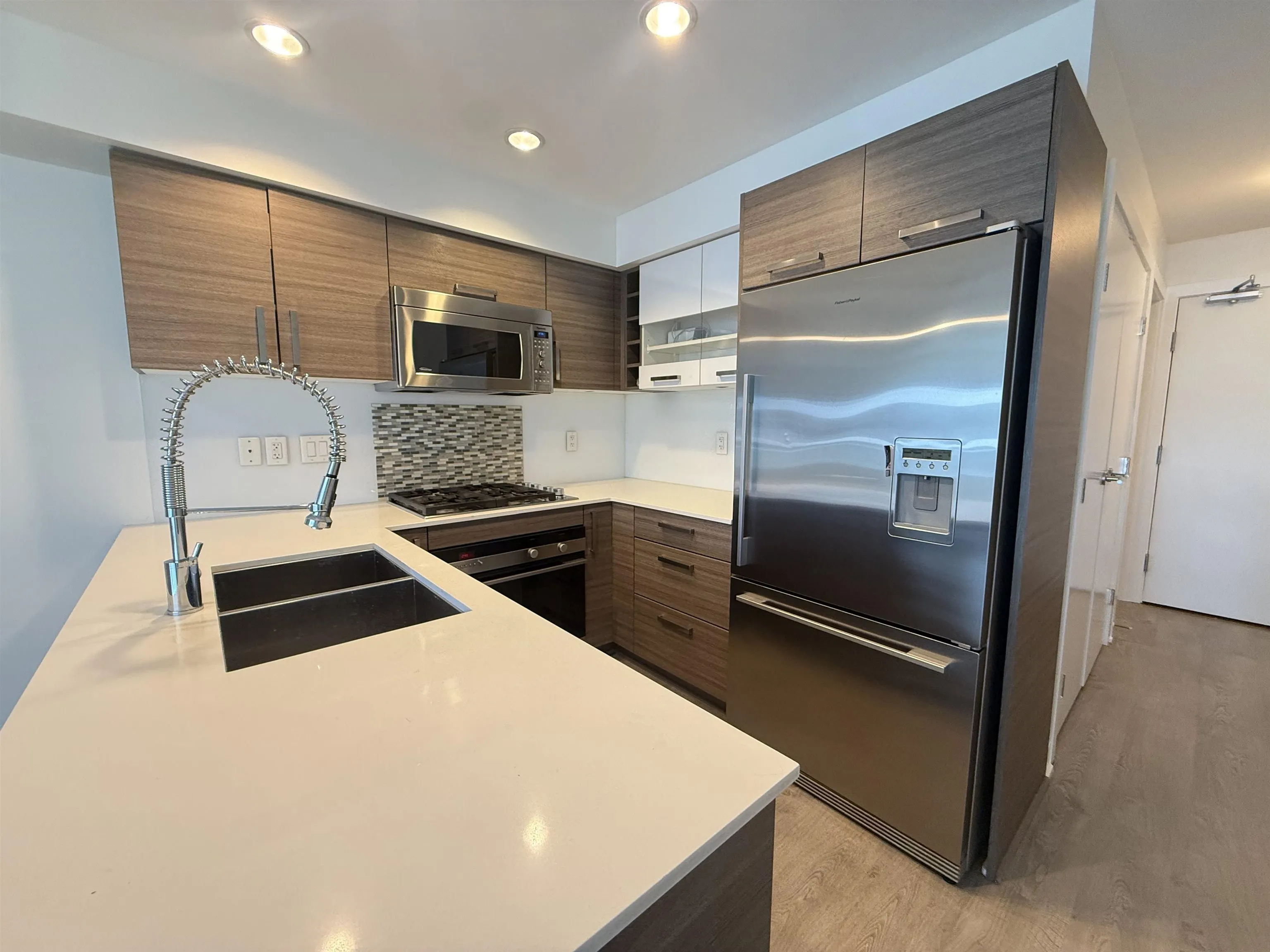 2858 W 4th Avenue #312