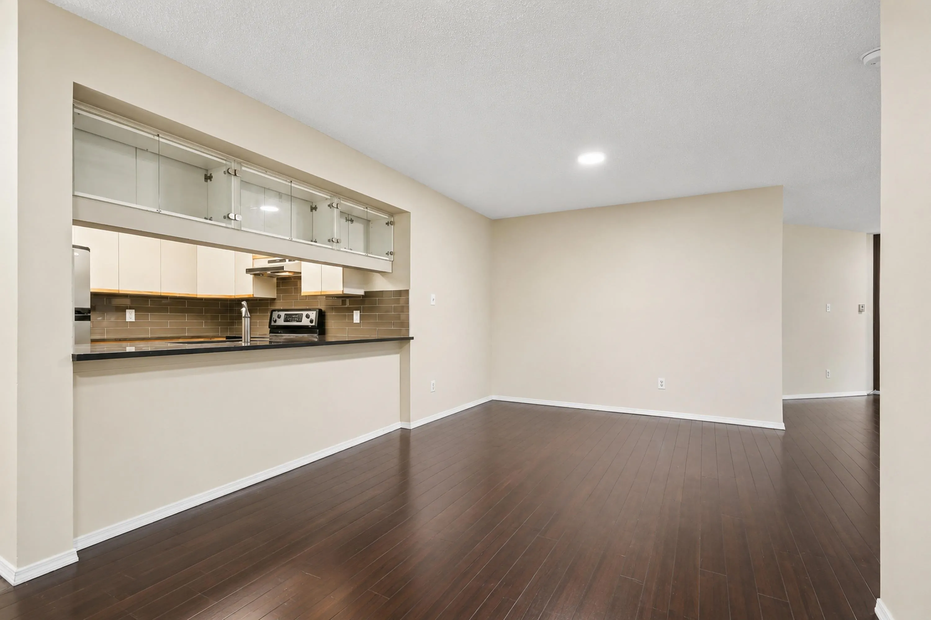 69 Jamieson Court #307
