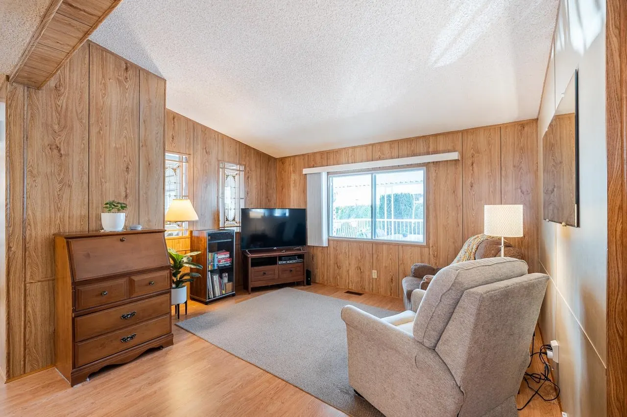 145 King Edward Street #20