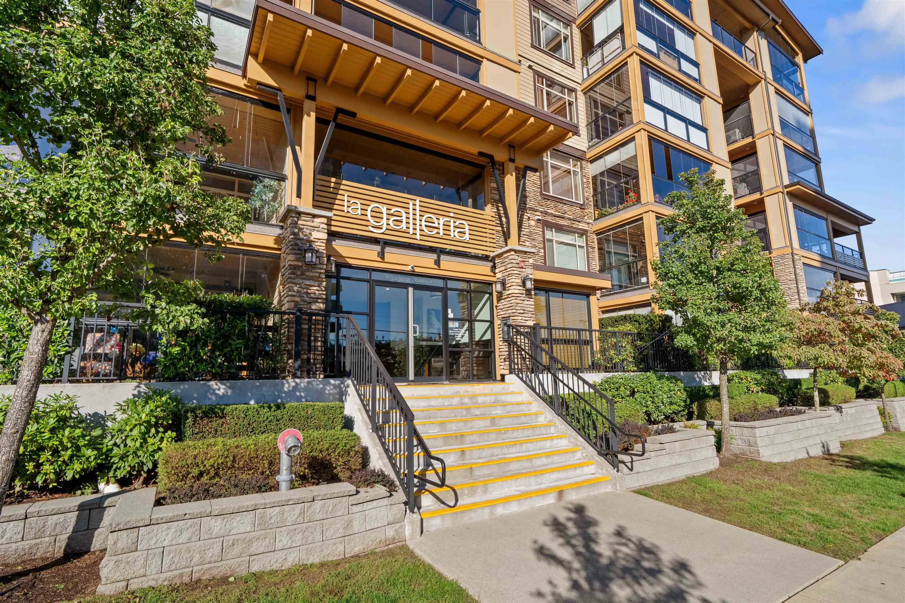 2860 Trethewey Street #208