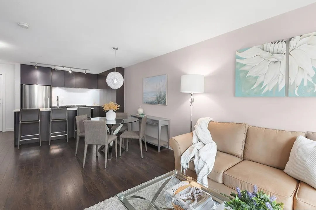 1673 Lloyd Avenue #301