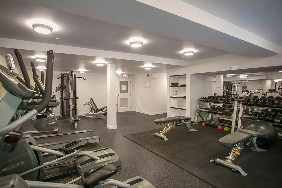 1673 Lloyd Avenue #301