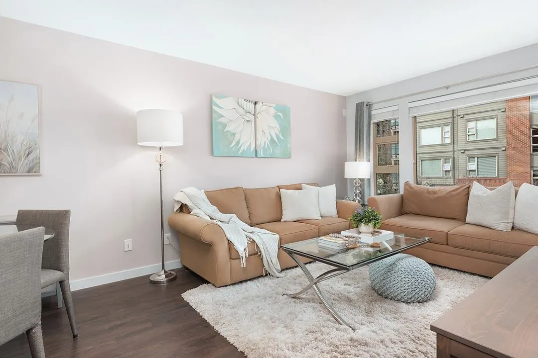 1673 Lloyd Avenue #301