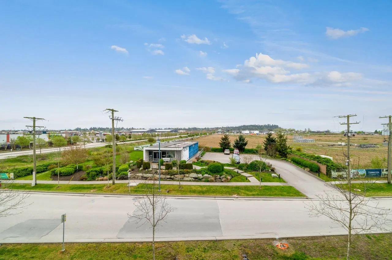 4738 Hemlock Way #131