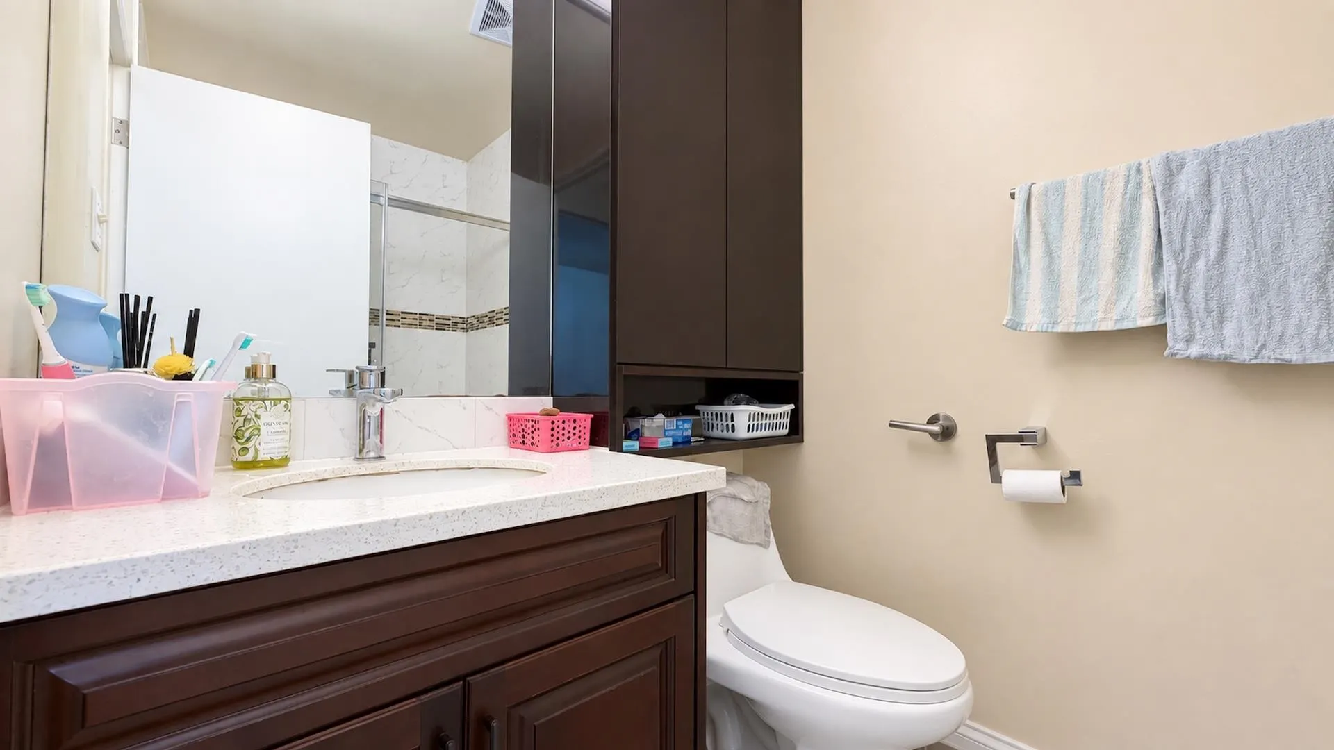 3417 E 49th Avenue #29