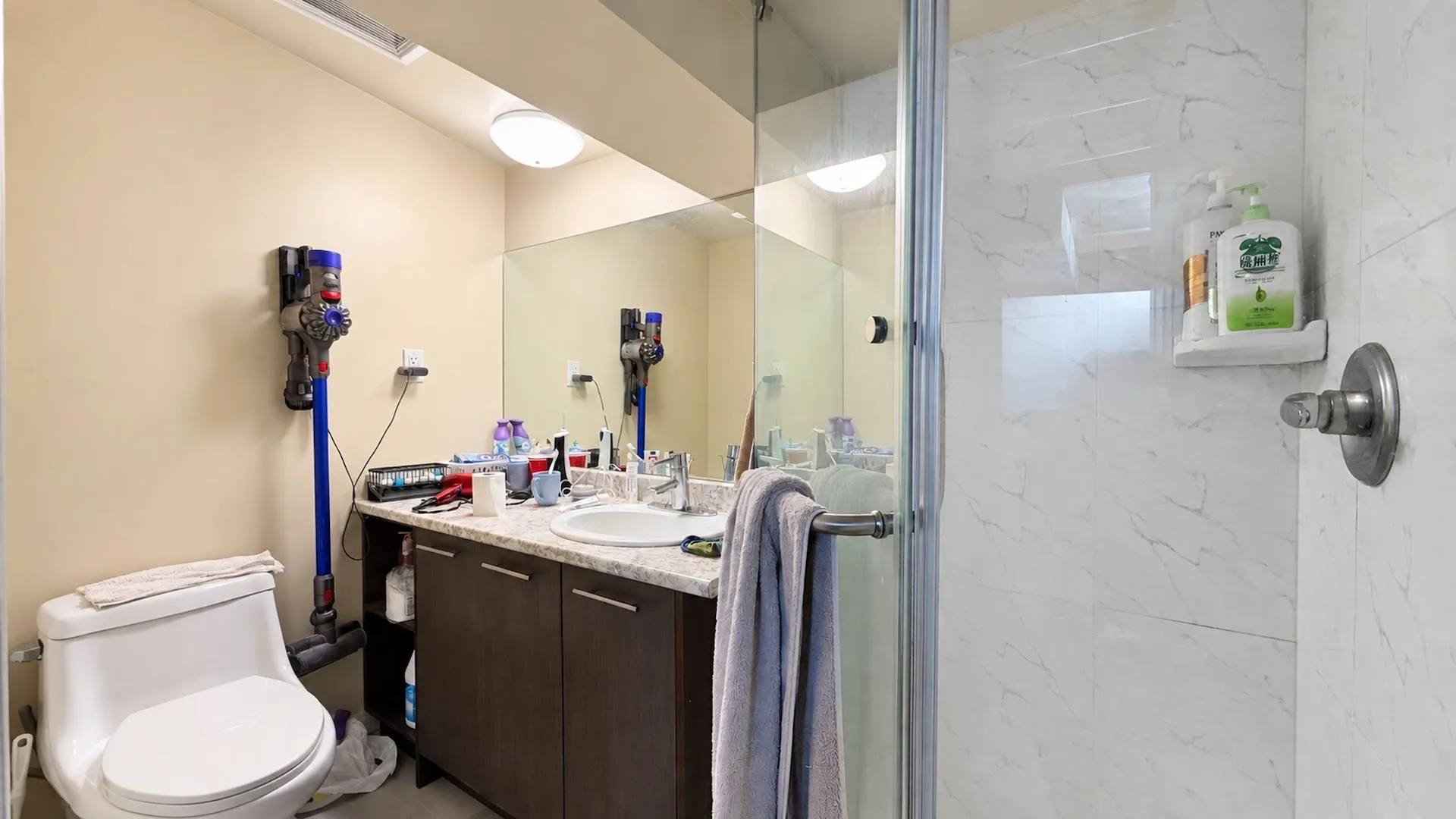 3417 E 49th Avenue #29