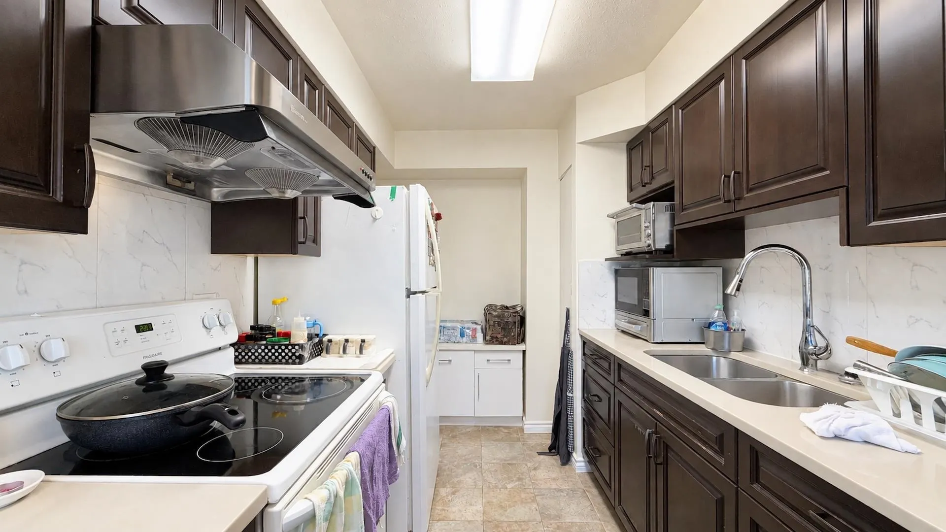 3417 E 49th Avenue #29